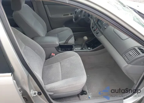 2004 Toyota Camry Le from USA, damaged, VIN 4T1BE32K44U928561